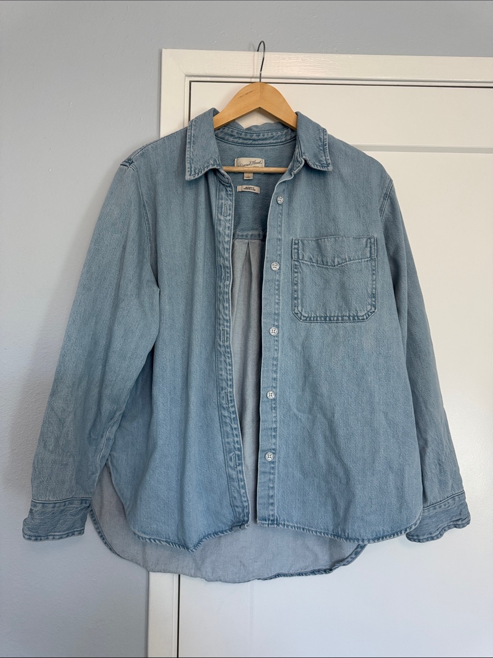 Universal Thread Light Blue Denim Button-Down Shirt